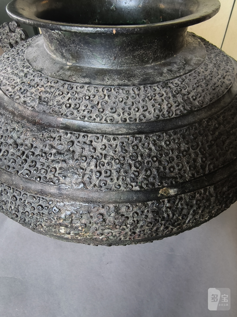 An archaic bronze vessel 'ling' - 图35